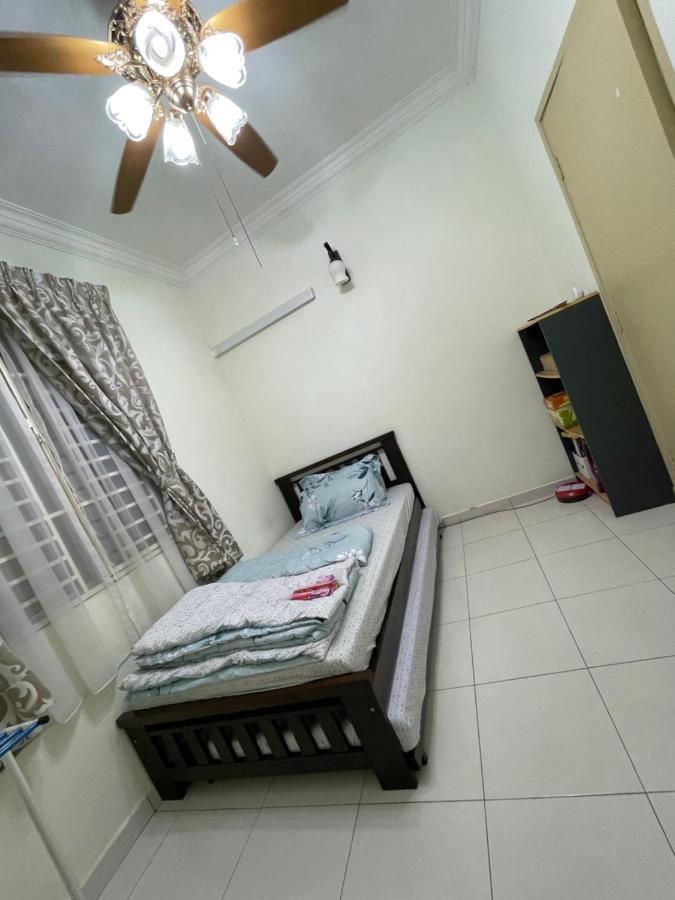 3R D'Latania Senawang Hotel Seremban Exterior foto