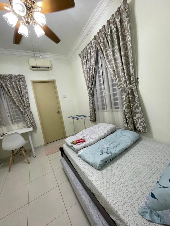 3R D'Latania Senawang Hotel Seremban Exterior foto